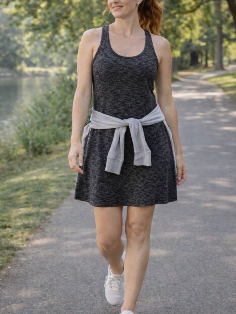 MPG Mondetta Travel Sport Racerback Built in Bra Sz L Black Gray